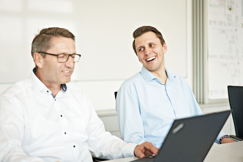 Karger Verwaltung - Service Team